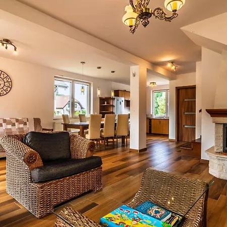 Morze Apartamentow Nadmorski Azyl * Ostrowo